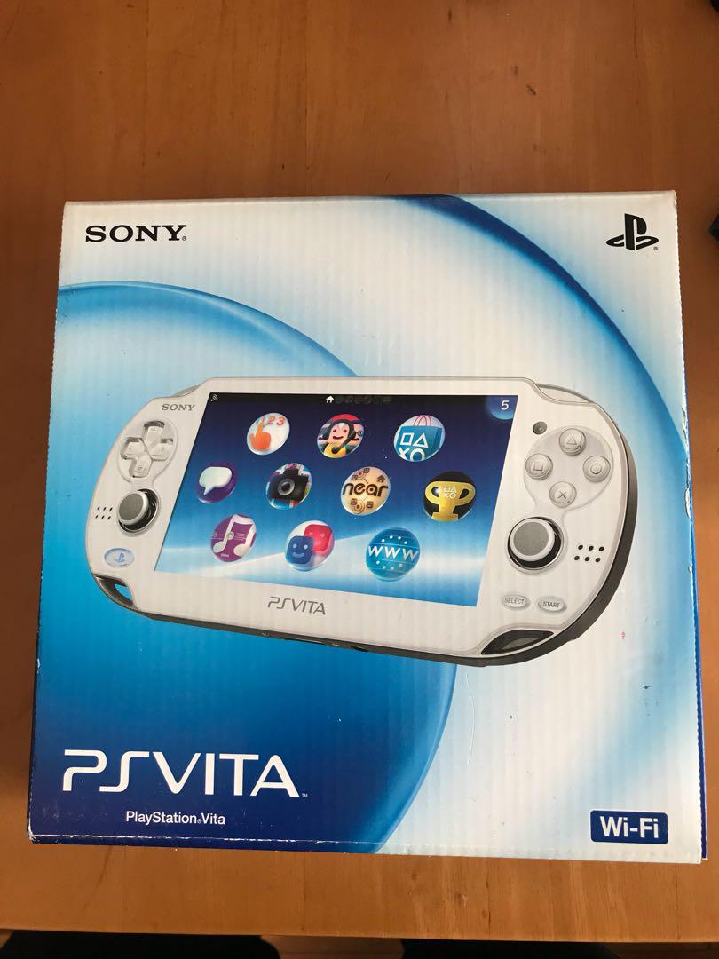 PlayStation®Vita クリスタル・ホワイト