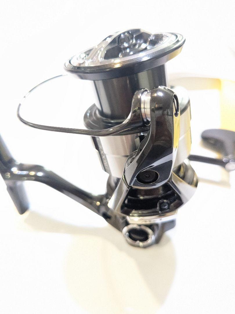 美品 23 ヴァンキッシュ C3000XG VANQUISH シマノ