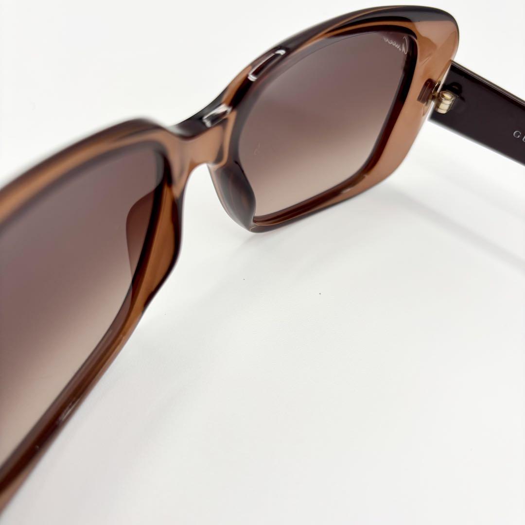 【極美品】GUCCI グッチ モノグラム ケース付き ブラウン ロゴ