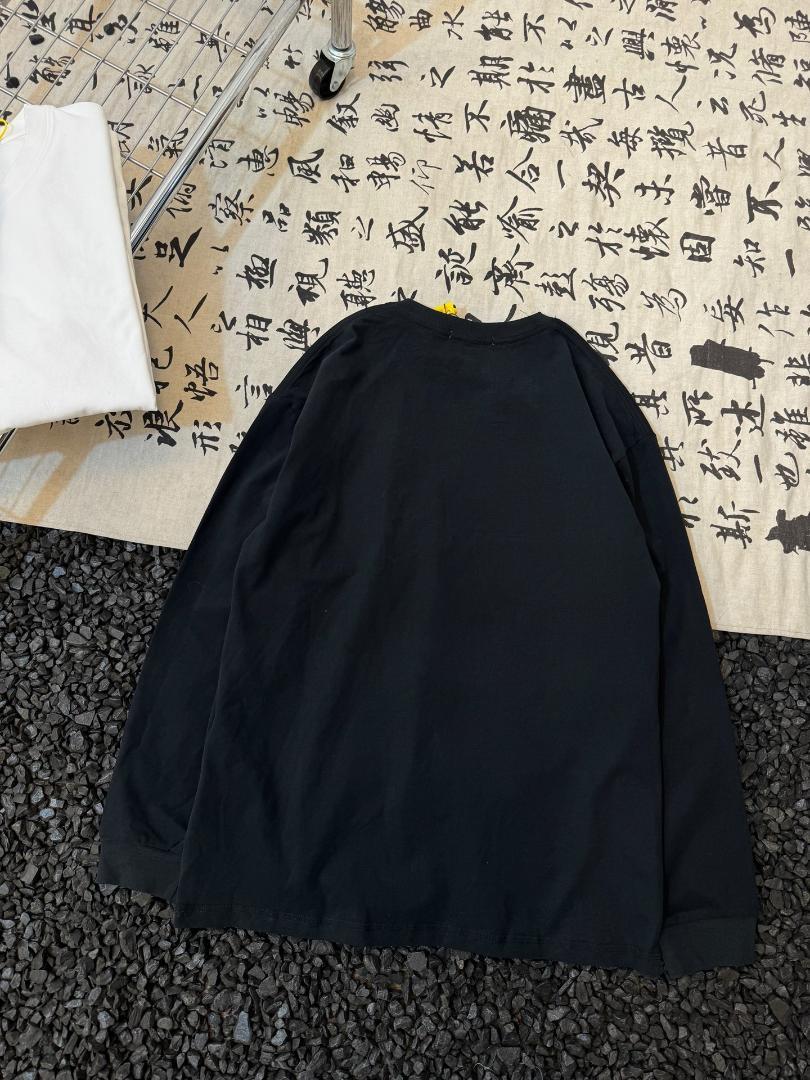 モンクレール Moncler 長袖Tシャツ男女兼用