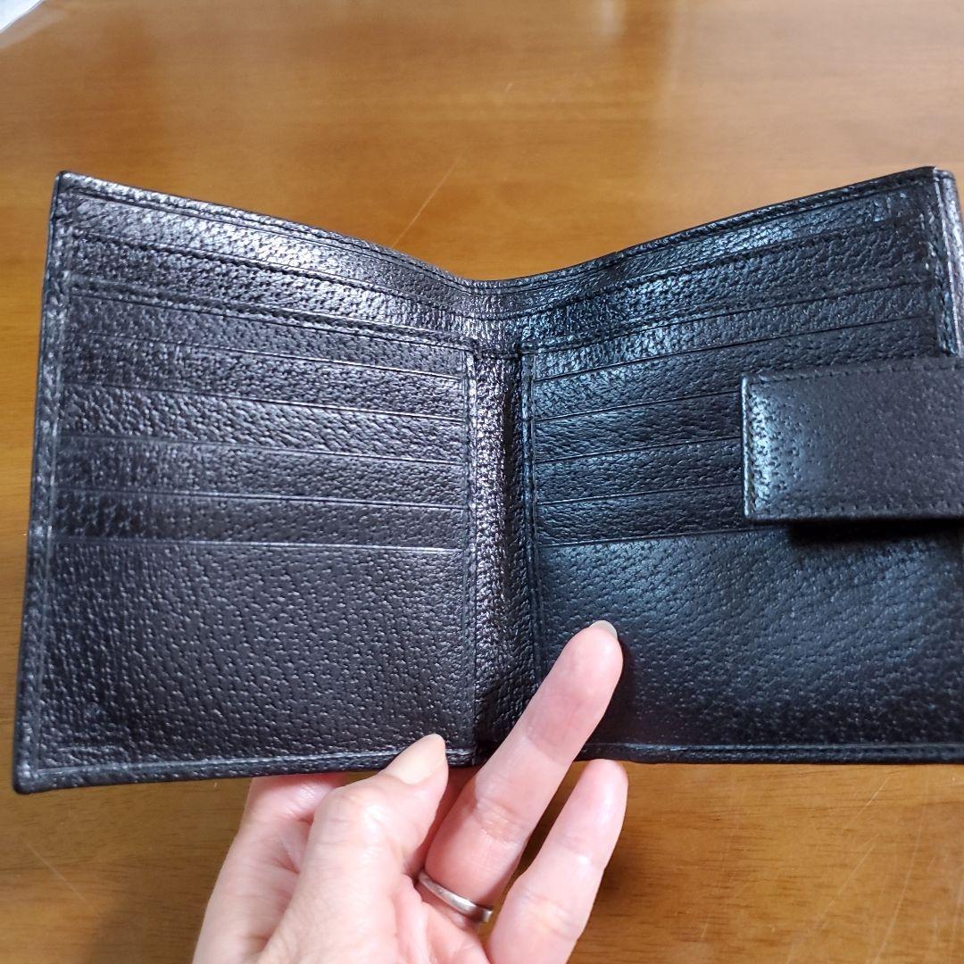 ❣️GUCCI❣️二つ折り財布　箱付き
