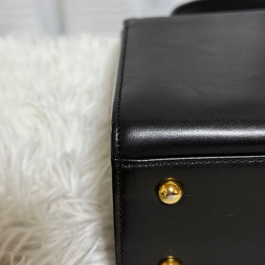 ⭐️極美品⭐️　ジバンシィ　ハンドバッグ　フォーマルバッグ　ブラック　変えボタン有り