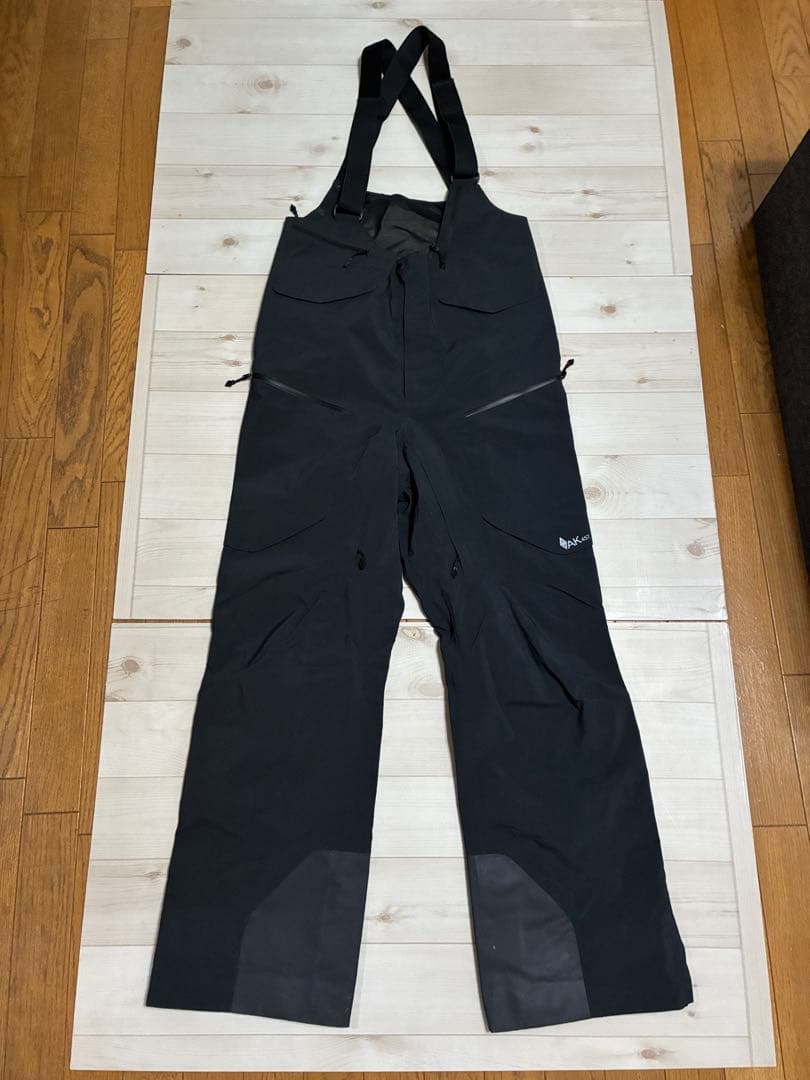 バートンAK457 GORE-TEX PRO 3L ビブパンツ バートンAK457 GORE-TEX PRO 3L ビブパンツ