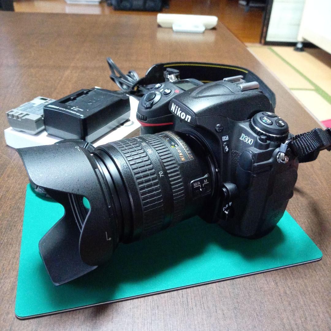 ニコン Nikon D300、AF-S18-70/3.5-4.5G DX