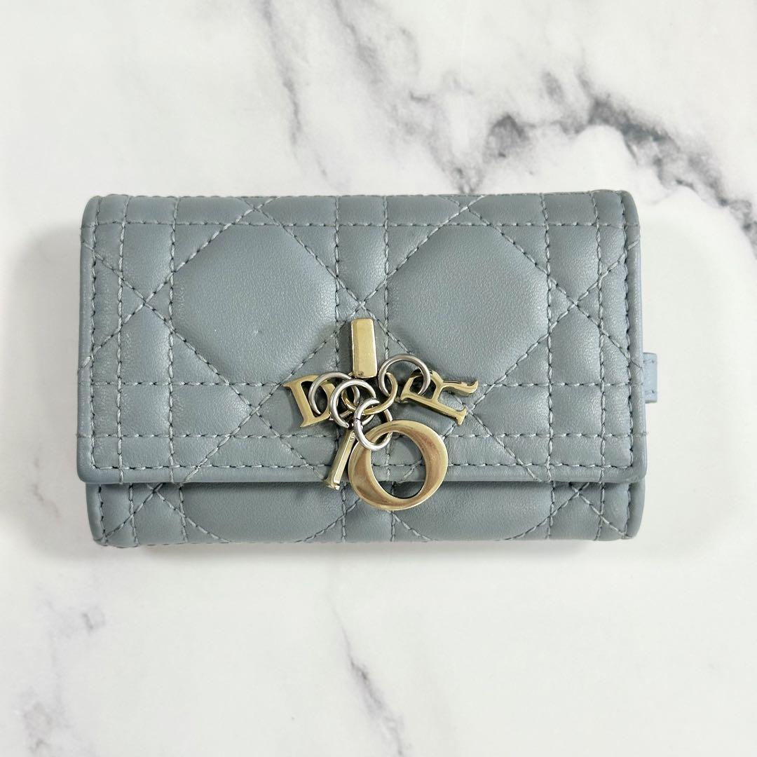 極美品✨現行モデル　ディオール　キーケース　Miss Dior　カナージュ 極美品✨現行モデル ディオール キーケース Miss Dior カナージュ