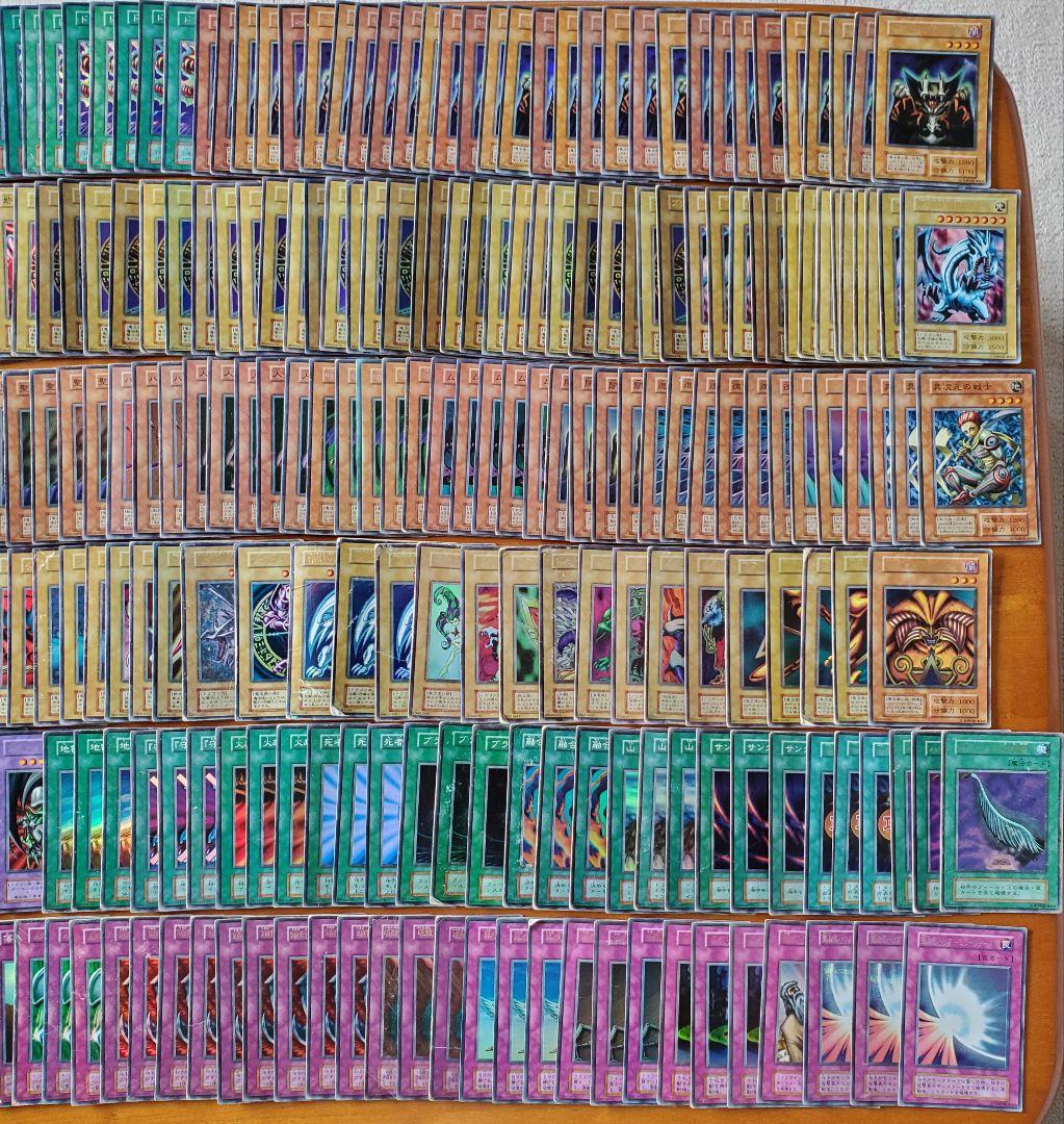 遊戯王　10000枚　まとめ売り Yahoo!オークション -「遊戯王 まとめ 10000」の落札相場・落札価格