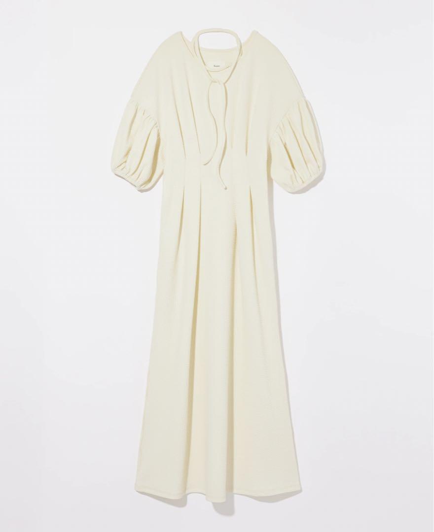 【お買得】 waist Eaphi tuck onepiece ribbon volume ワンピース