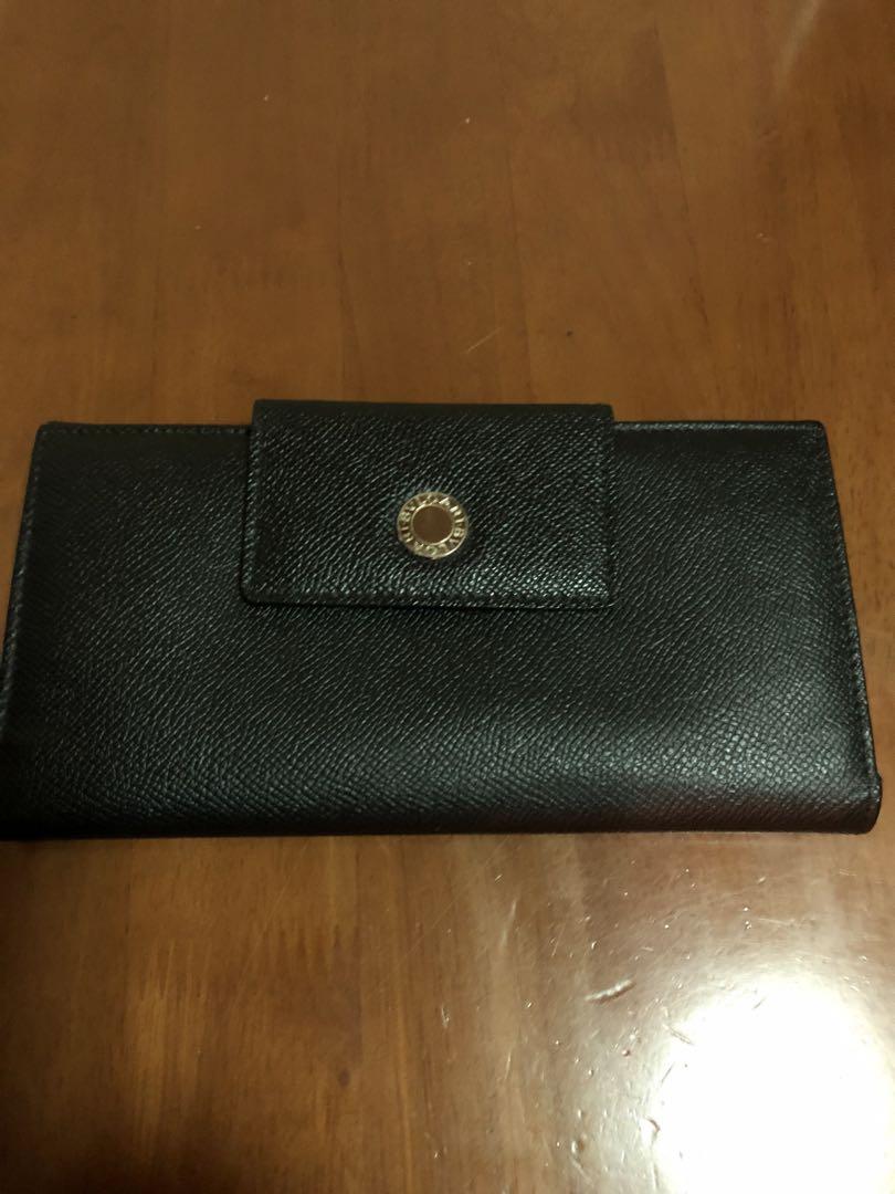 BULGARI ブラックレザー三つ折り財布