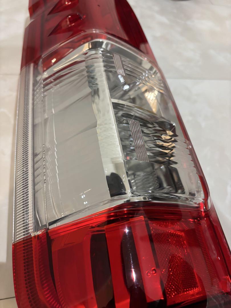 LEDテールランプ 赤