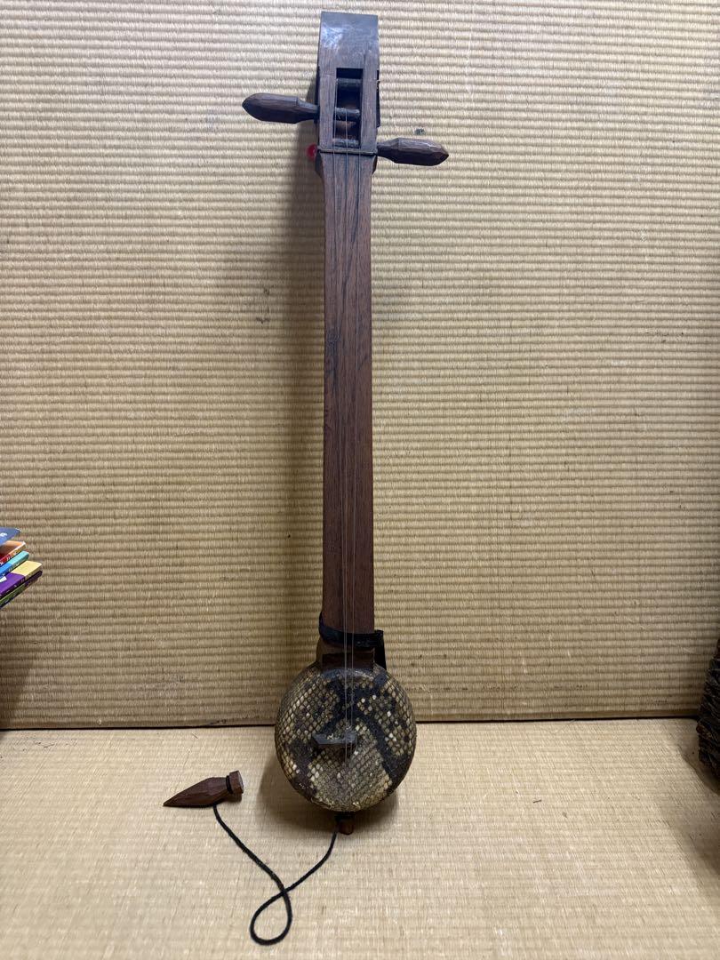 木製 三線 本体 小三弦 ウロコ 蛇 - メルカリ