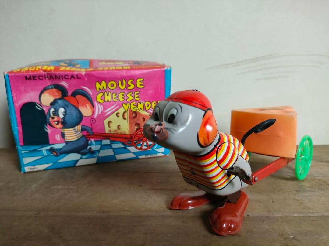 ★米屋　ブリキのおもちゃ チーズを運ぶネズミ　昭和レトロ
