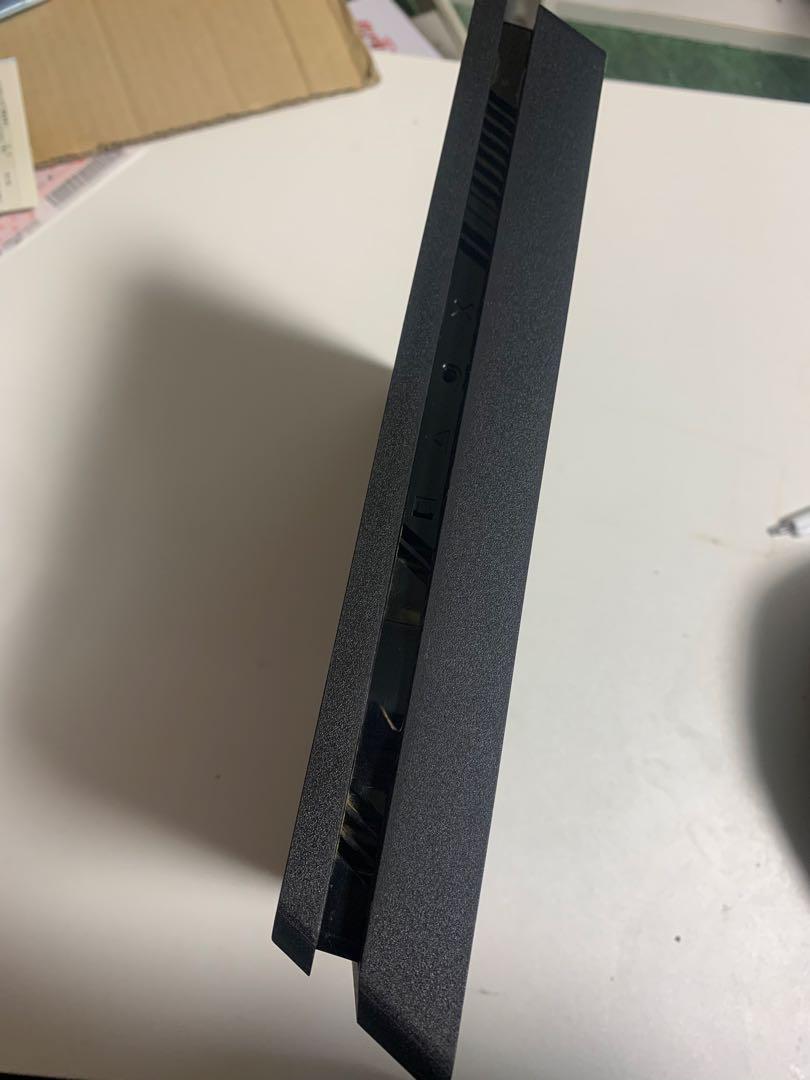 PS4 本体