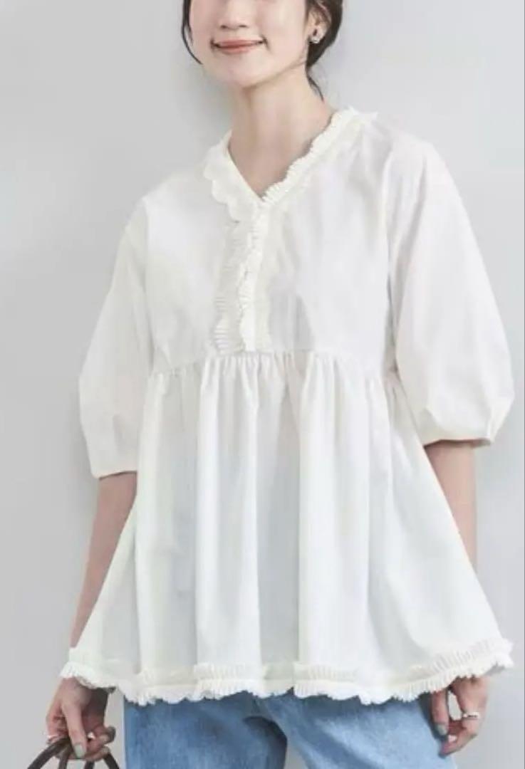 新品　UNITED ARROWS タックフリルVネックハーフスリーブブラウス