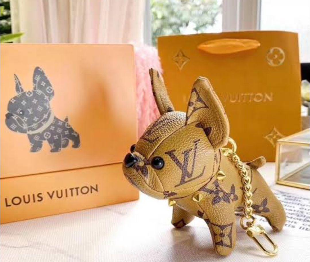 早い者勝ち!!】✨Louis Vuitton 犬型キーホルダー ✨