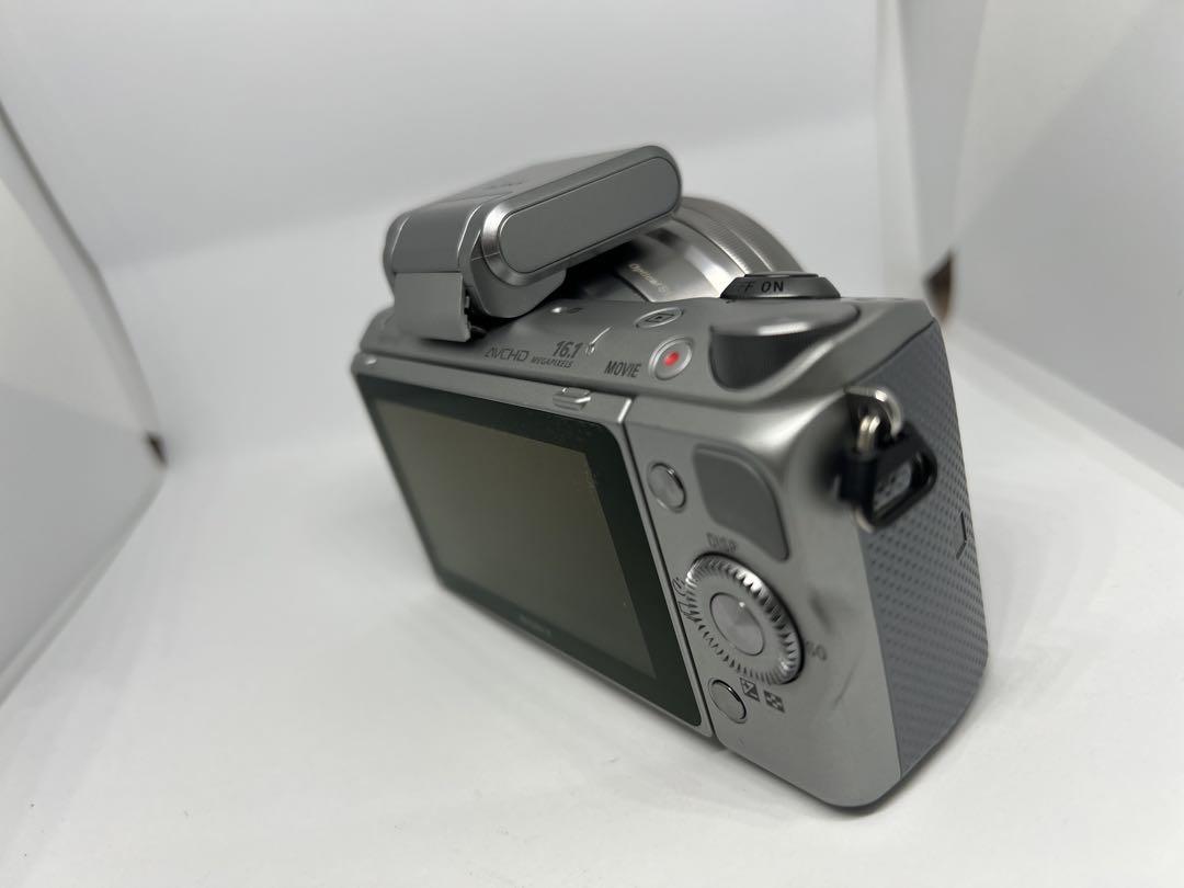 SONY α NEX-5TY ダブルズームレンズキット シルバー