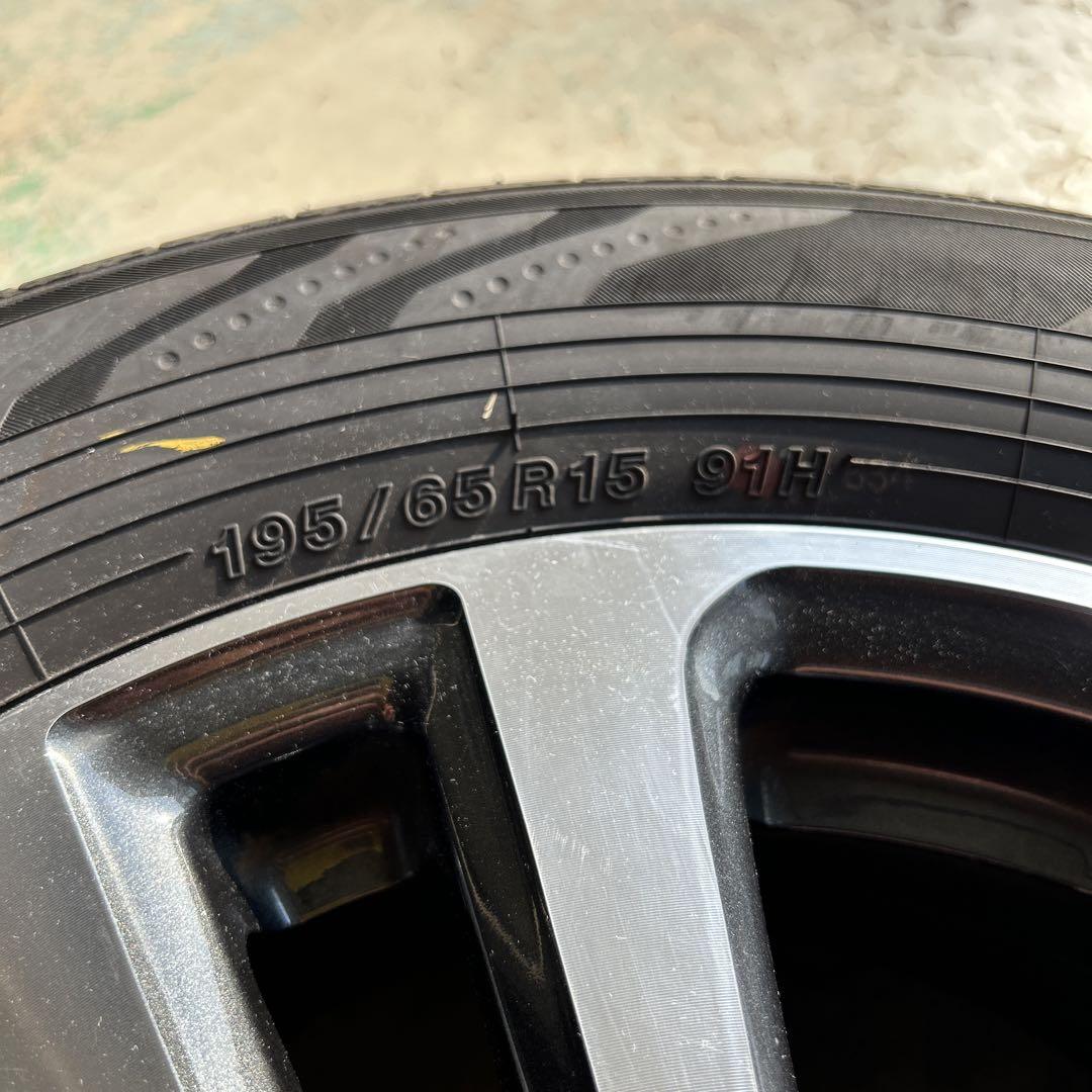 エスクァイア？　タイヤ付ホイール　1本　195/65R15 ジャンク品