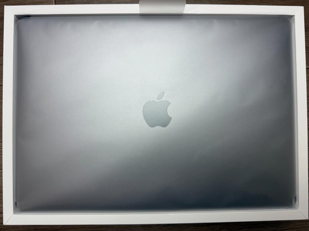 【美品】MacBook Pro 13インチ メモリ16GB SSD1TB