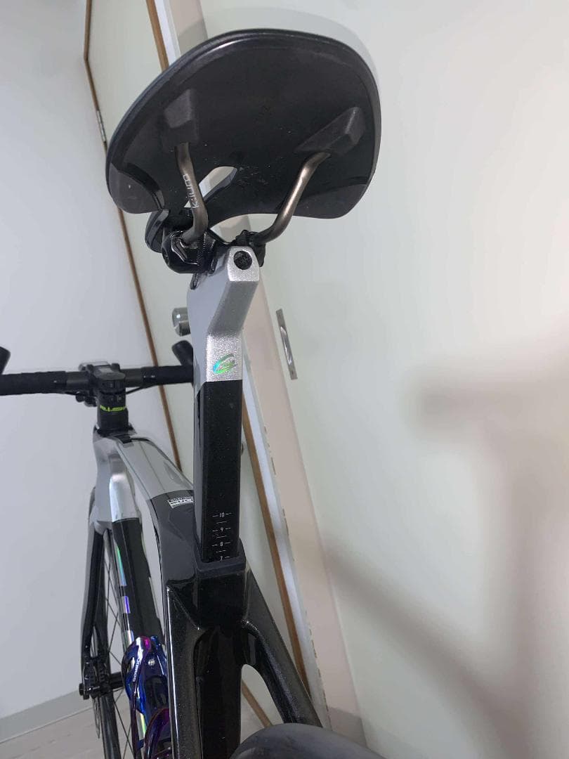 GUSTO DURO EVO 2025 Di2 105 Mサイズ 即時 OK目立った傷や汚れなし BRIGHTFACE_UK