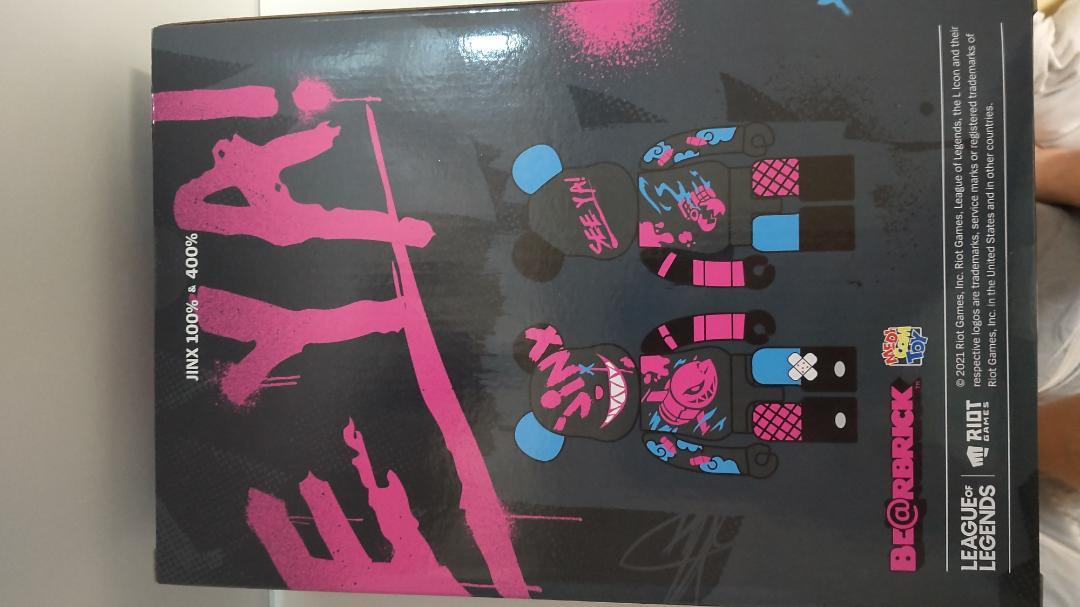 低価100%新品 BE@RBRICK ジンクス 100% & 400% jB8qF-m65329931282 超激得特価