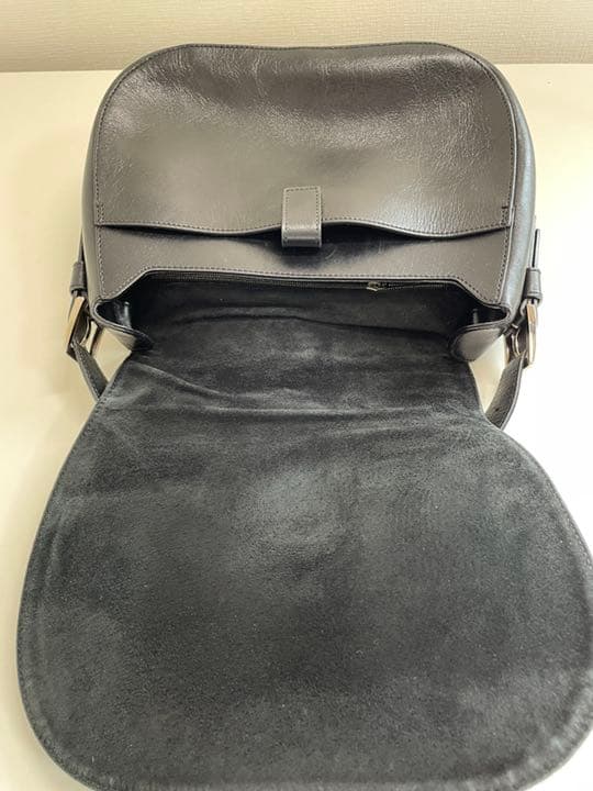 匿名配送 HIROFU ヒロフ 本革 ショルダーバッグ ブラック | aeonenergy