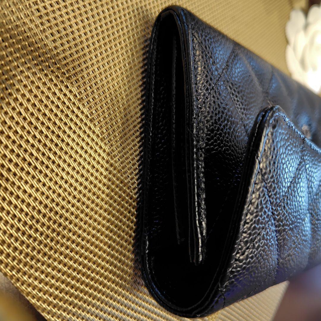 シャネル長財布金具シルバー