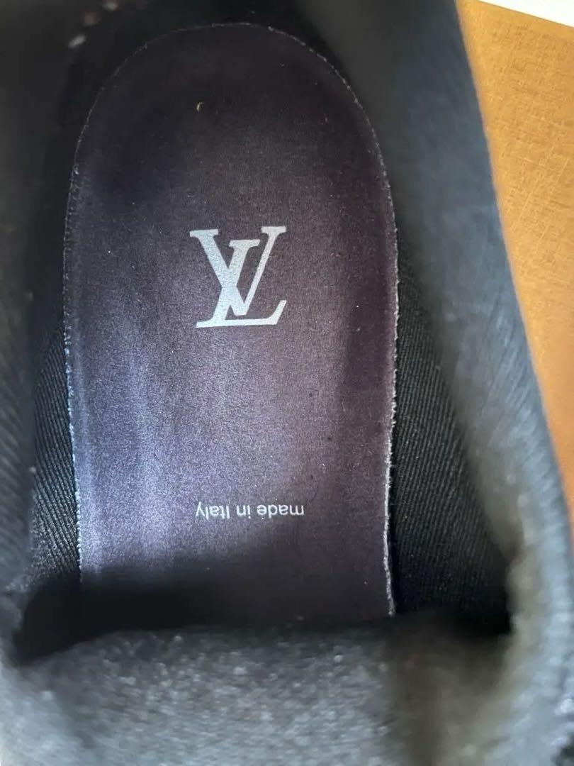 極美品　ルイヴィトン V.N.Rライン スニーカー　LOUIS VUITTON