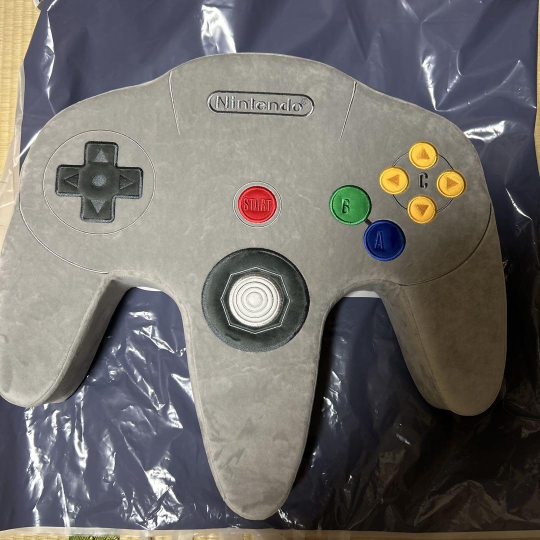 NINTENDO64 コントローラー型クッション NINTENDO64 コントローラー型クッション