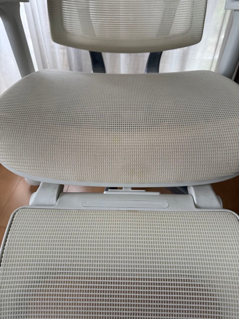 COFO Chair Premium ホワイト オフィスチェアやや傷や汚れあり MARWIL-DEMENAGEMENTS_CH