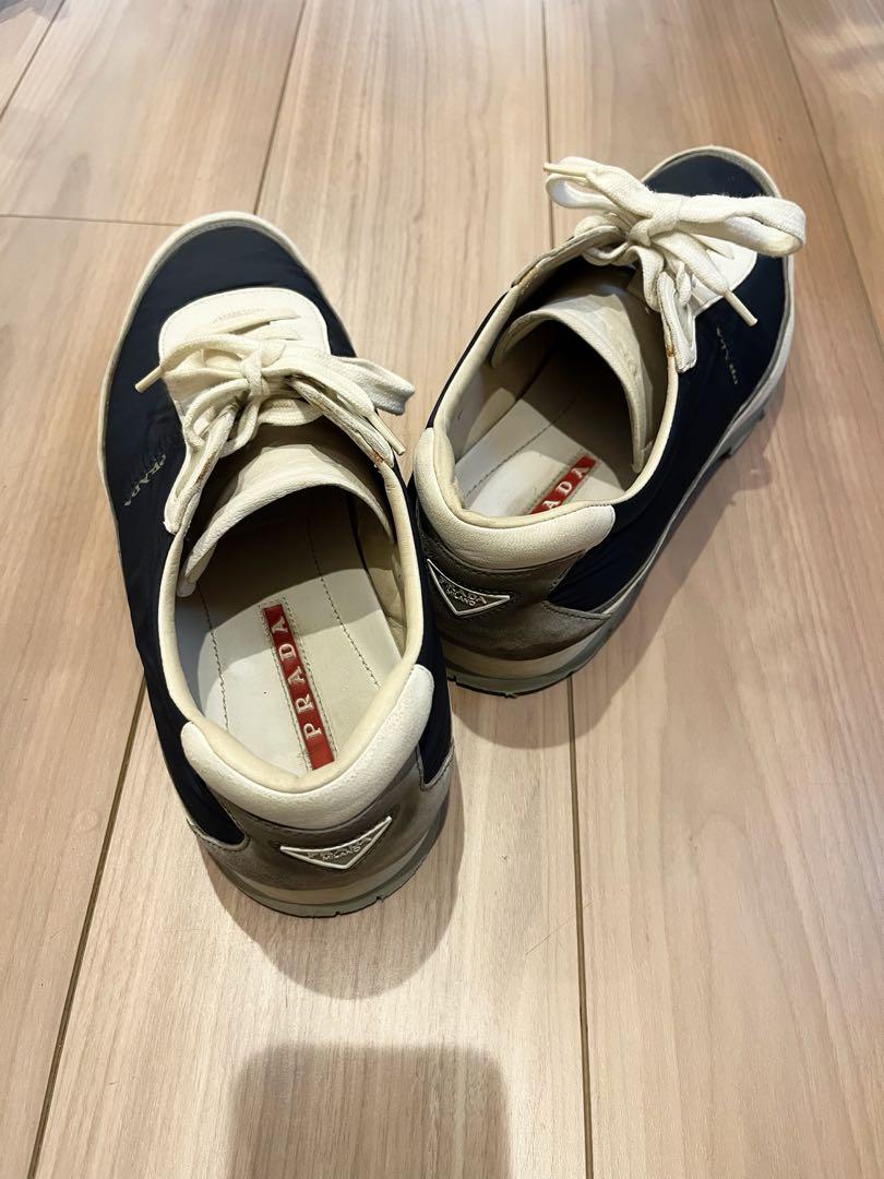 PRADA 三角ロゴスニーカー 26センチ プラダ PRADAスポーツ 国内発送】PRADA ☆ スポーティー 三角ロゴ スニーカー (PRADA