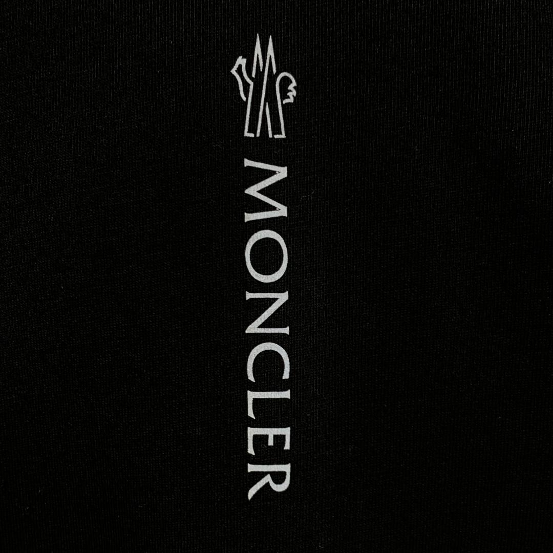 【鑑定済み・入手困難モデル】モンクレール☆ワンポイントロゴ入りTシャツ/2575 鑑定済み・入手困難モデル】モンクレール☆ワンポイントロゴ入り