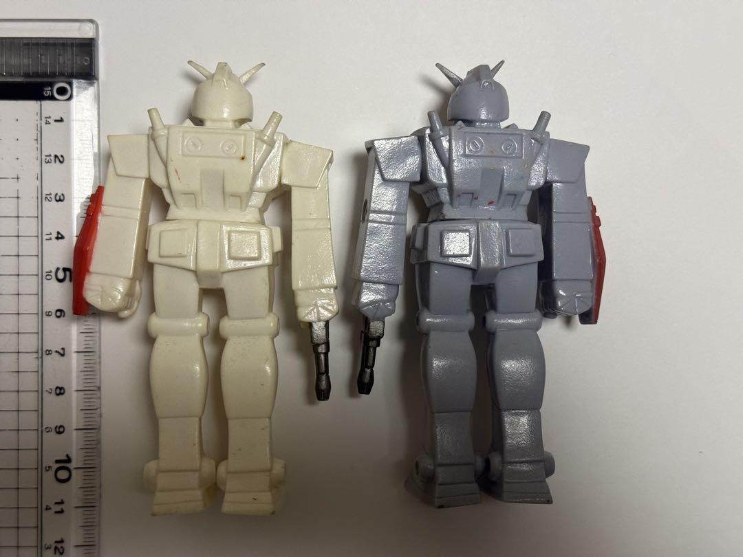 ガンダム ソフビ 創通エージェンシー 日本サンライズ当時物 白、グレー2体セット