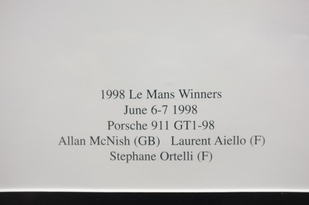 得価最新作 ポルシェ 911 GT-1 ルマン 24時間 リトグラフ サイン 優勝 jEkiX-m65370996943 特価人気