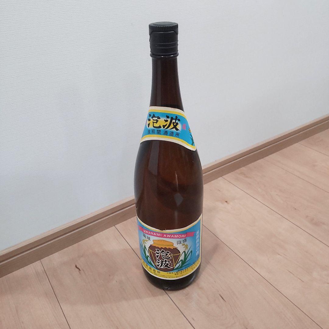 波照間酒造　泡盛「泡波」一升  20年古酒 波照間酒造 泡盛「泡波」一升 20年古酒 希少 父の日 - 焼酎｜焼酎