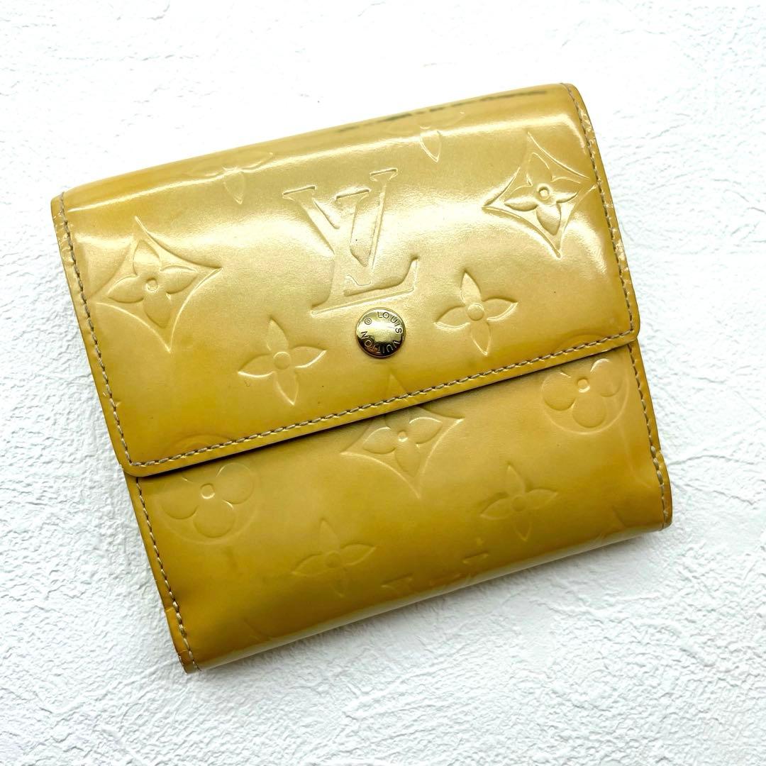 ヴィトン ヴェルニ ポルトモネビエカルト クレディ ダブルホック 折り財布 ヴィトン ヴェルニ ポルトモネビエカルト クレディ ダブルホック 折り財布