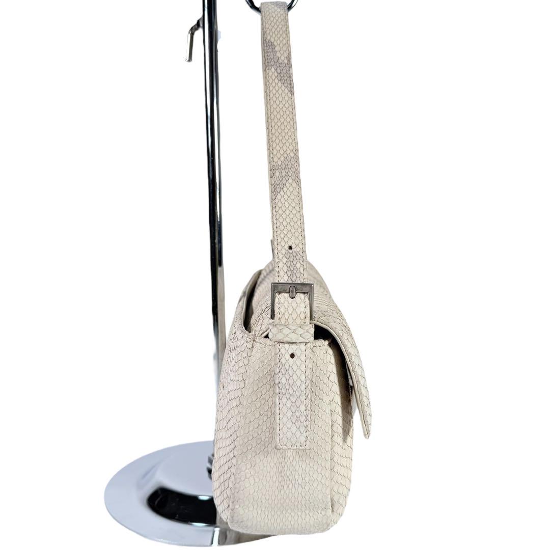 極美品】GIVENCHY ジバンシー パイソン ワンショルダーバッグ 4G