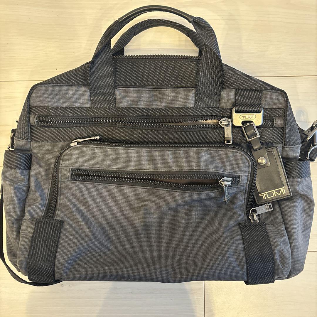 TUMI ビジネスバック　トートバッグ