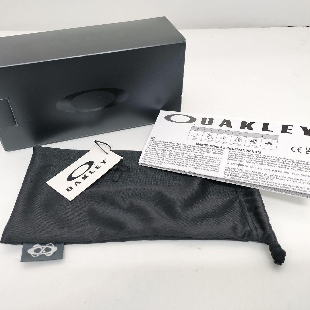 OAKLEY 未使用品 OO9242A-0552 偏光レンズ　サングラス