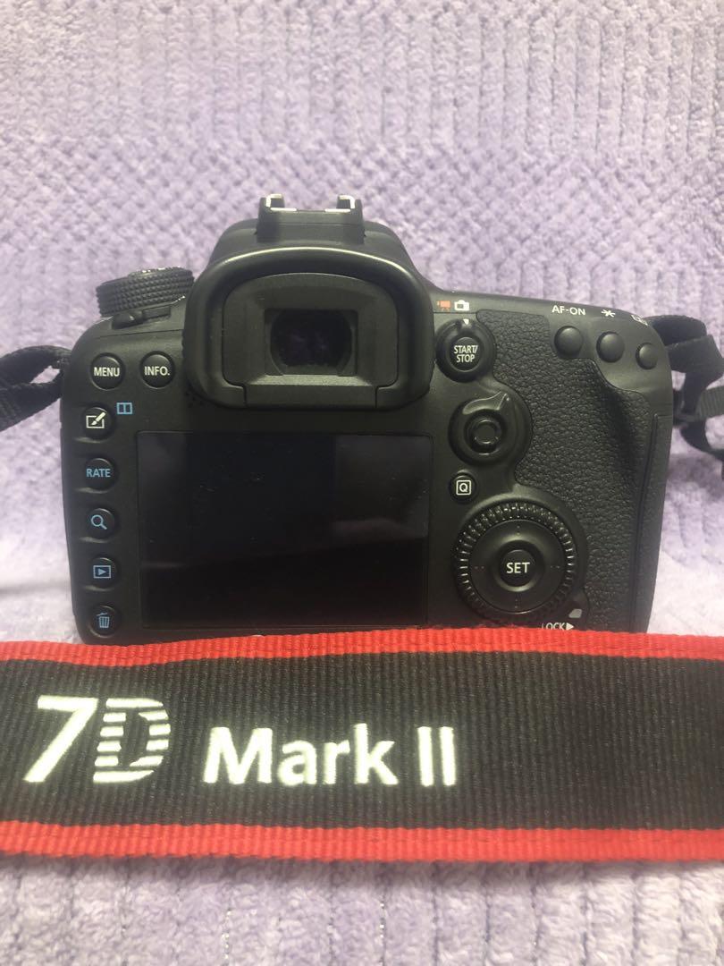 Canon EOS 7D Mark II 本体