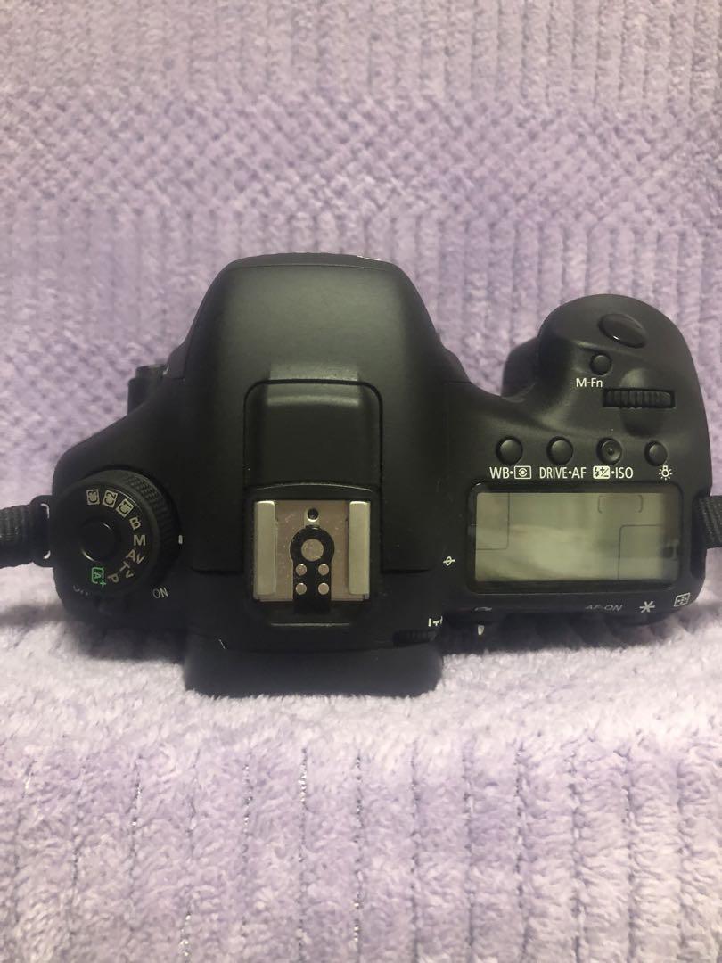 Canon EOS 7D Mark II 本体