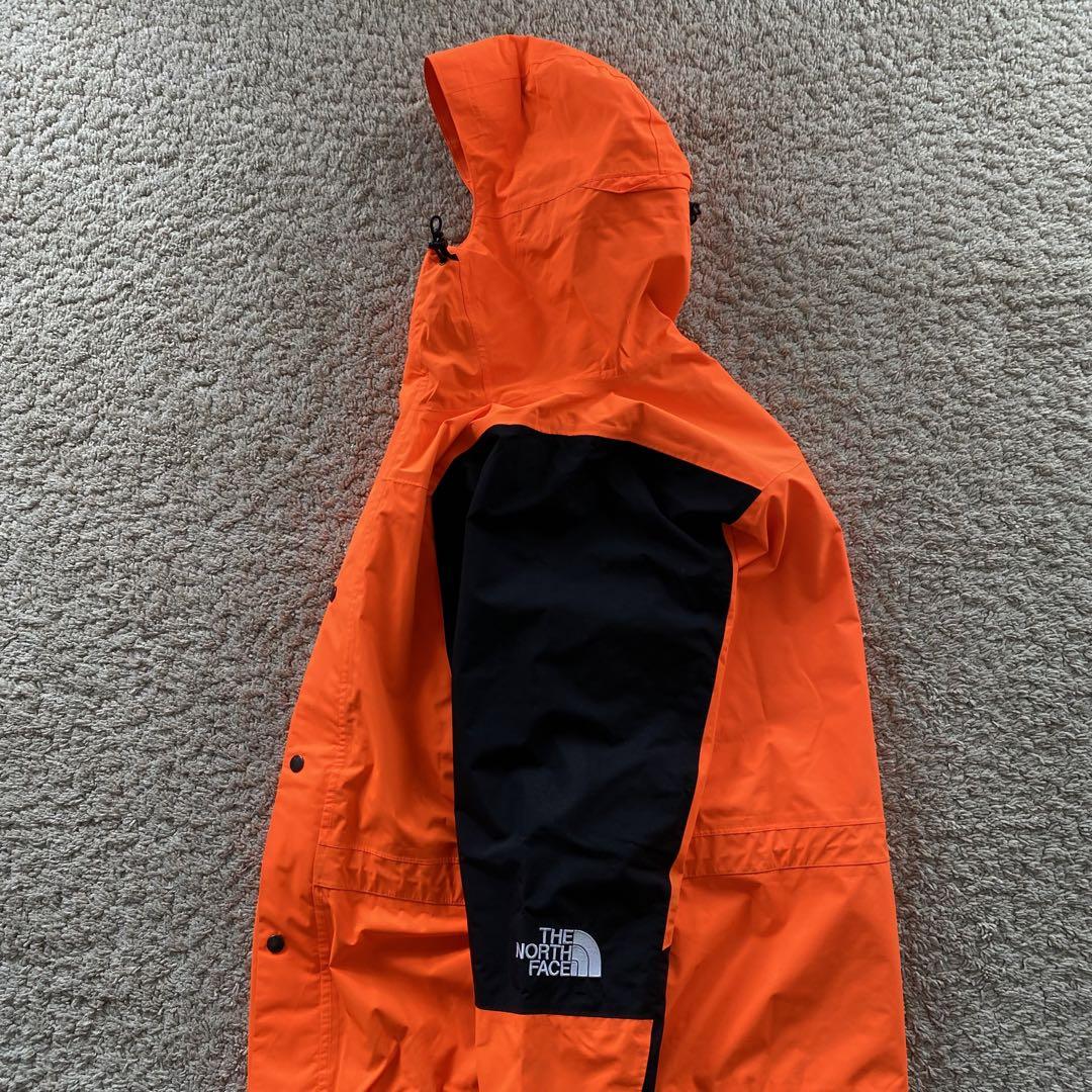 SUPREME × THE NORTH FACE mountain jacket
