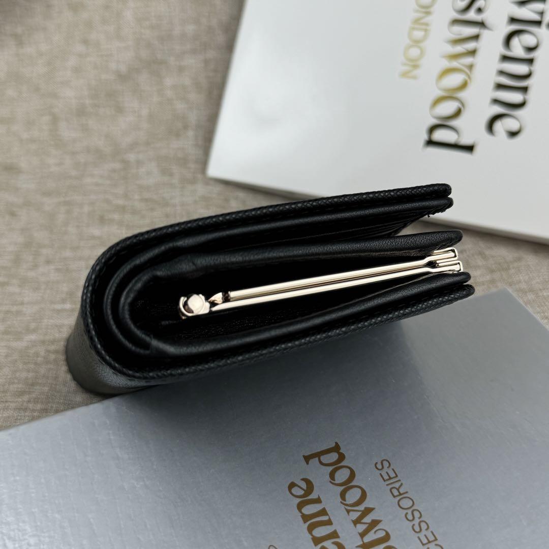 Vivienne Westwood ヴィヴィアン コンパクトウォレット 二つ折り Vivienne Westwood コンパクトウォレット 二つ折り財布 レザー