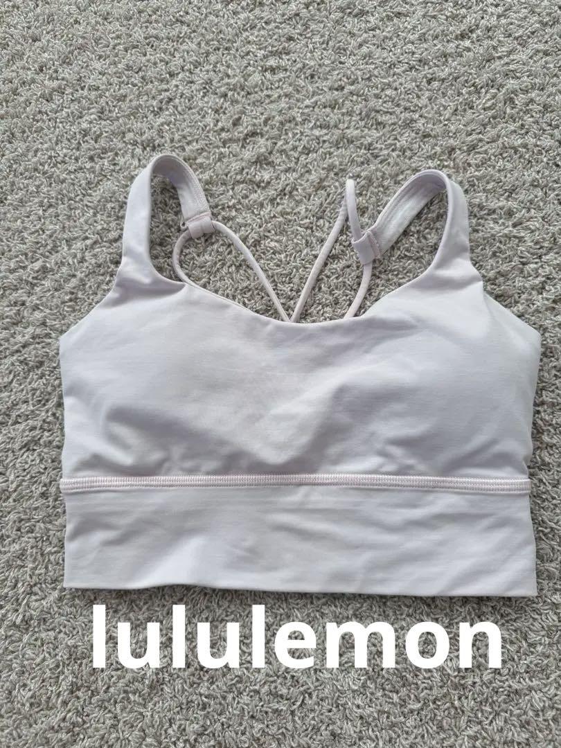 新品未使用　Lululemon 薄いピンク ブラ　サイズ8 NEW Lululemon Ribbed Nulu Asymmetrical Yoga Bra Light