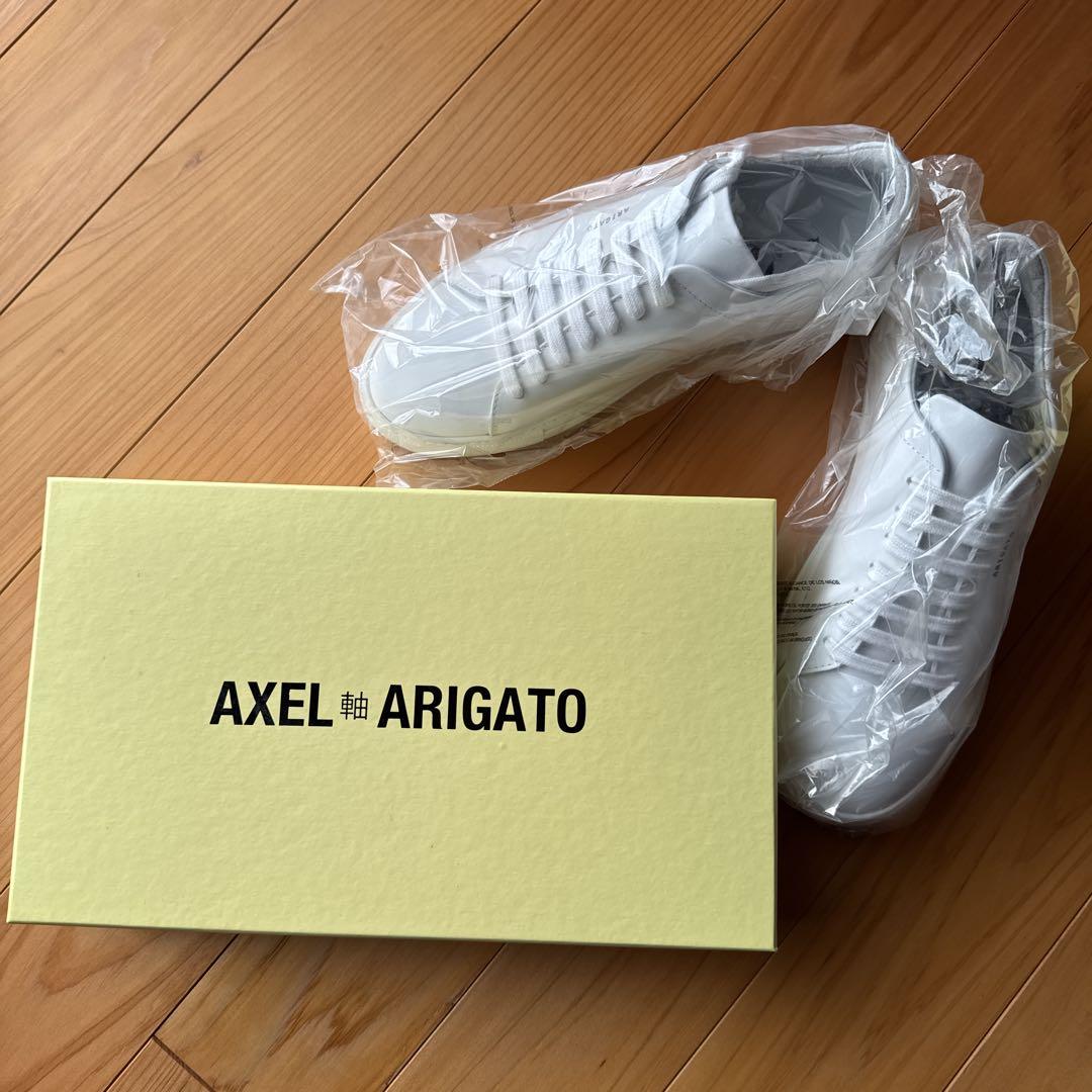 AXEL ARIGATO ホワイトスニーカー
