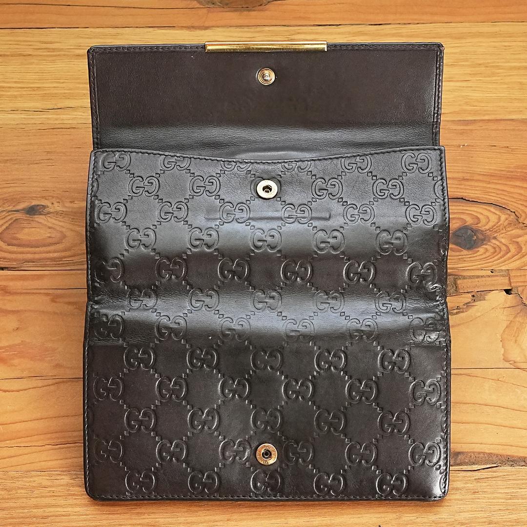 グッチ　GUCCI　長財布　シマ　ＧＧ柄　Wホック　ブラウン　ゴールド金具