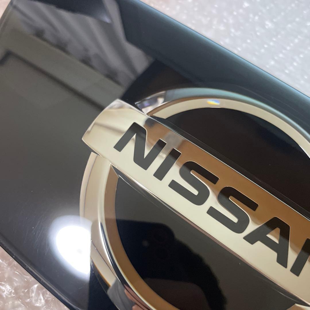 エンブレム 純正 スカイライン V37 後期 ミリ波レーダー