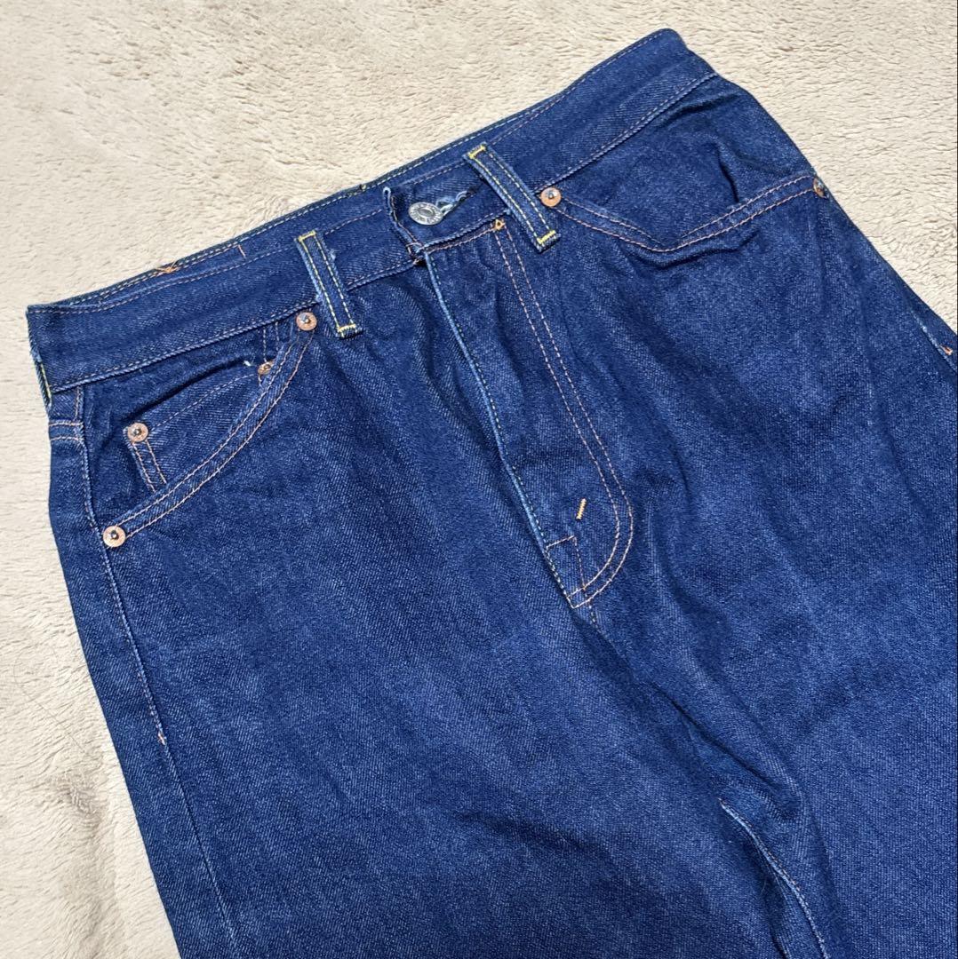 LEVI'S デニムパンツ 701 トルコ製 ビッグE 27㌅ 青 LEVI'S デニムパンツ 701 トルコ製 ビッグE 27㌅ 青 - メルカリ