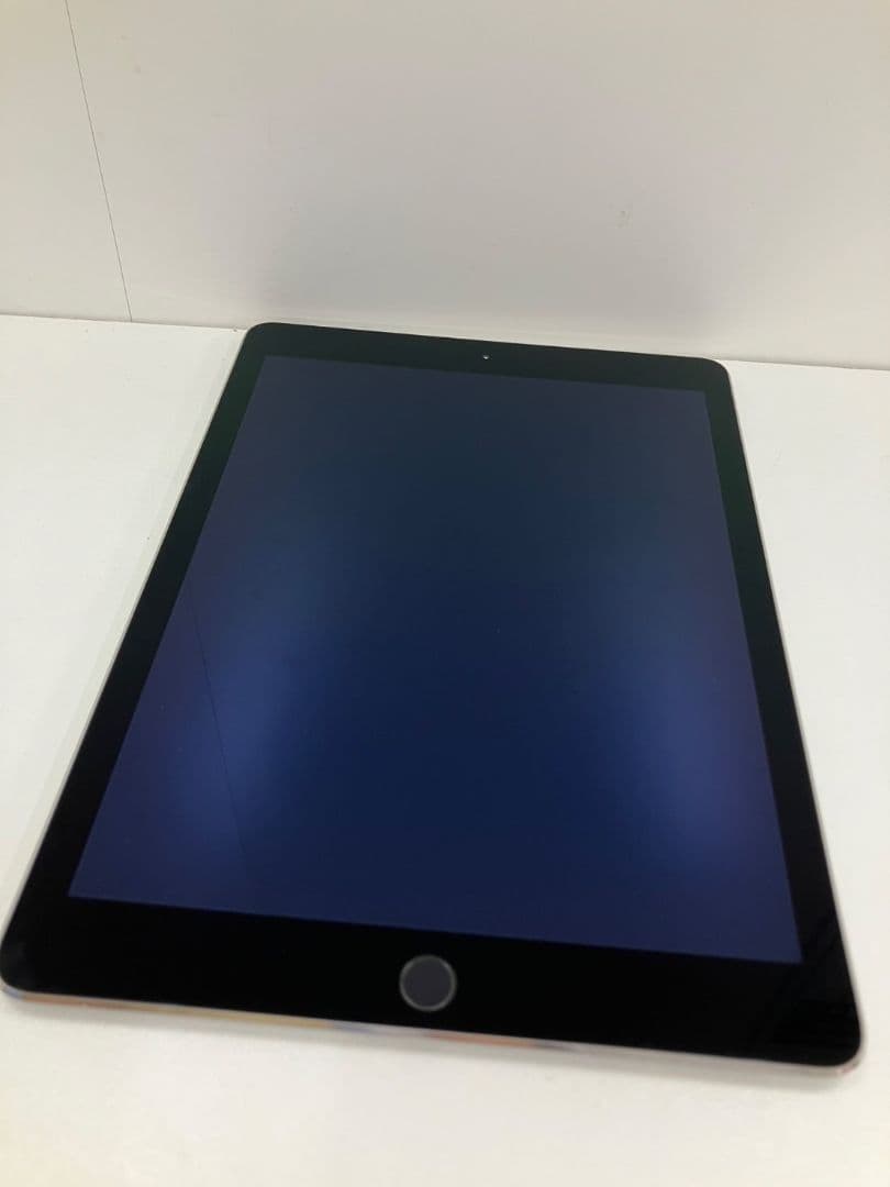 【iPad　Air2】16GB　A1566 4,750円