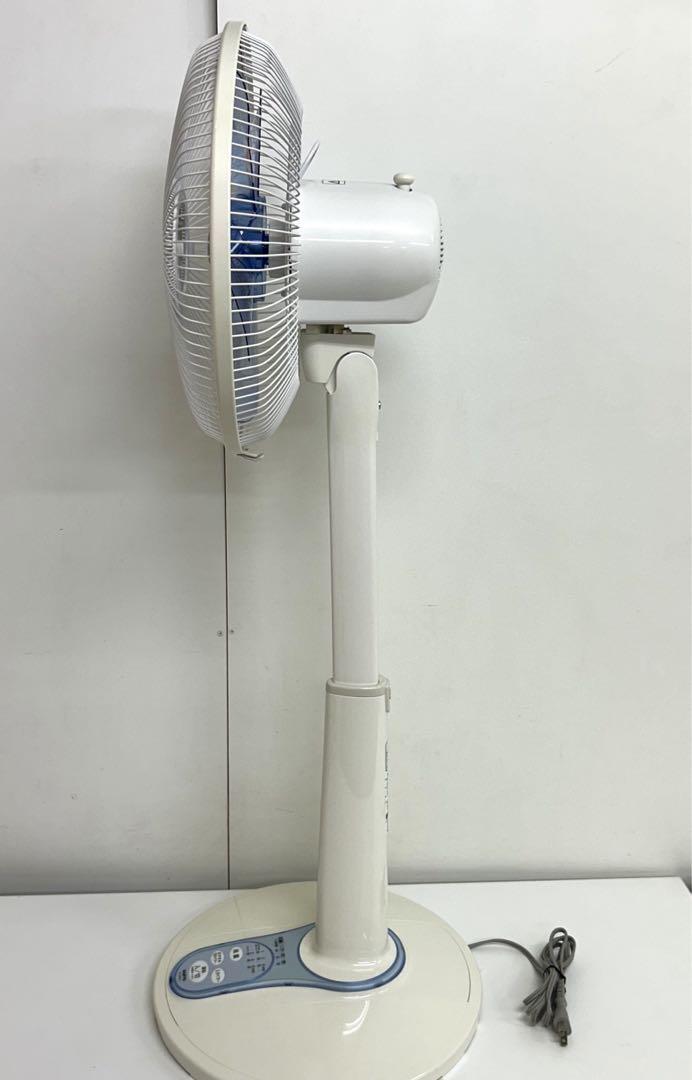 SANYO 扇風機 SANYO 扇風機。 - メルカリ