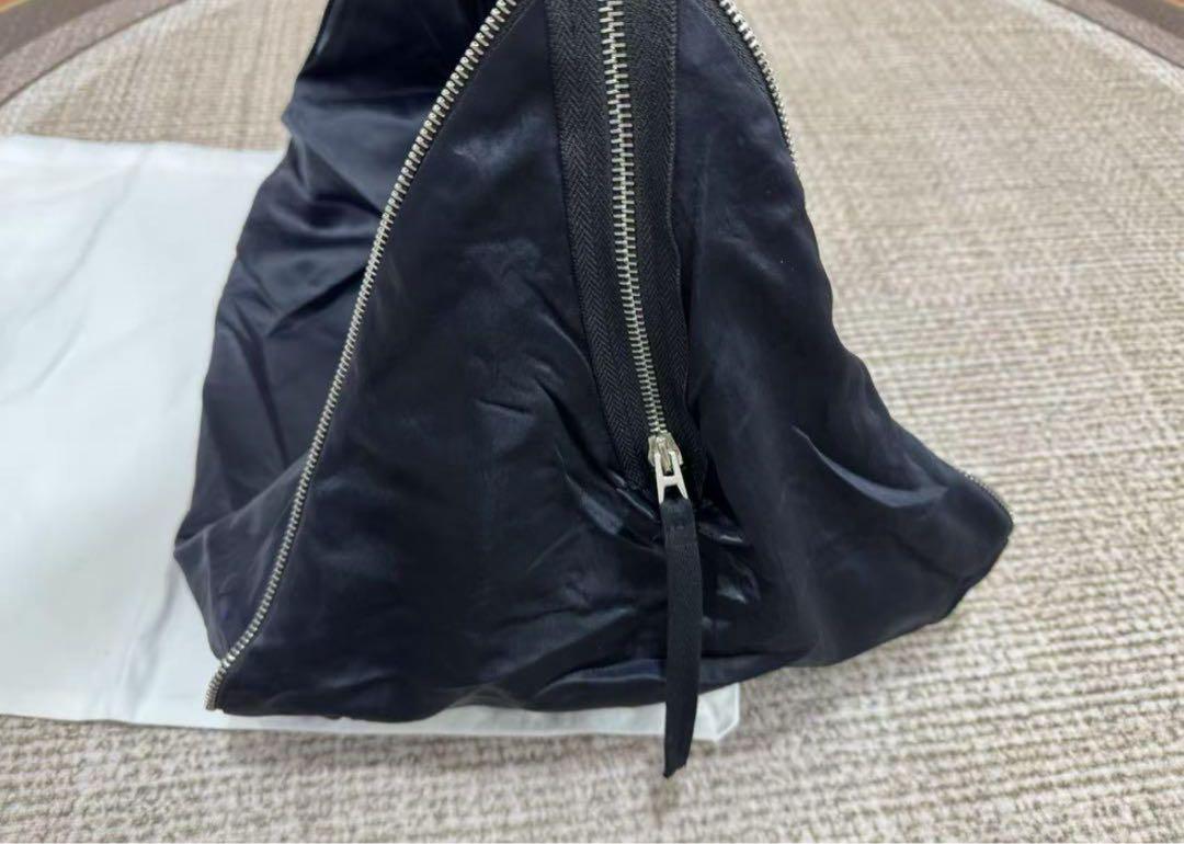 KIKO KOSTADINOV バッグ ペブル ブラック