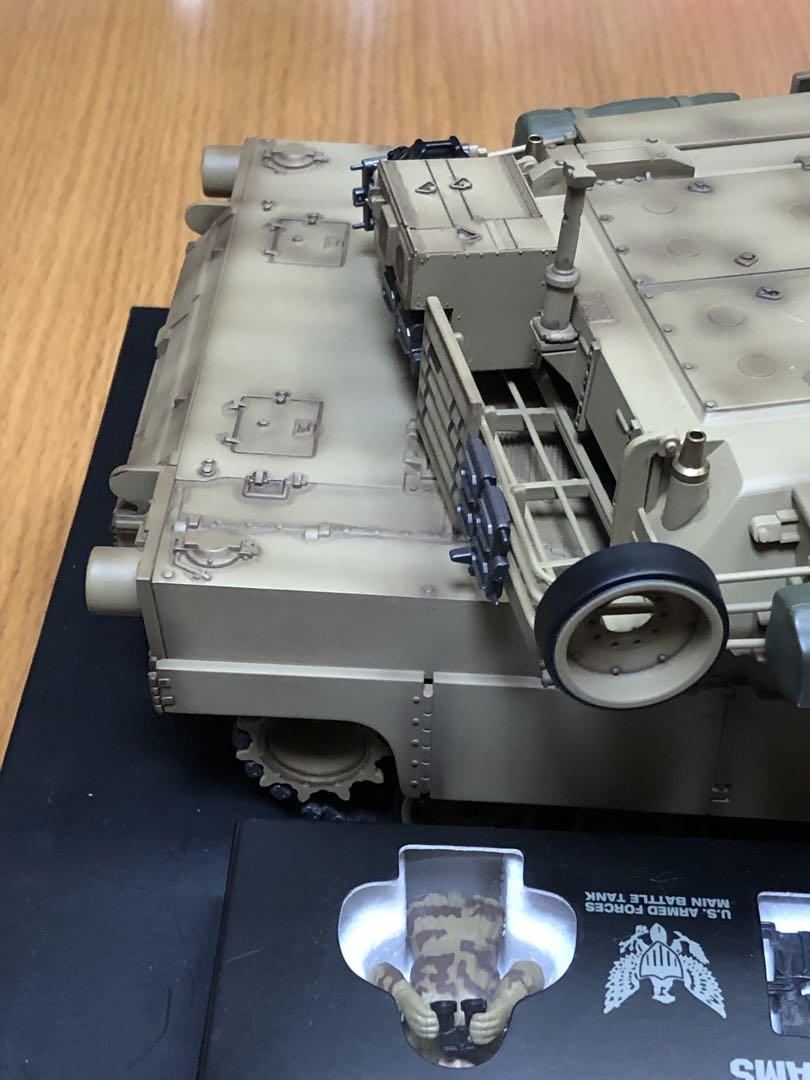 東京マルイ1/24ラジコン戦車　M1A2エイブラムス、イラク戦仕様